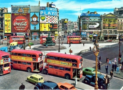 Piccadilly Circus 1963.jpg. Click on the picture to enlarge